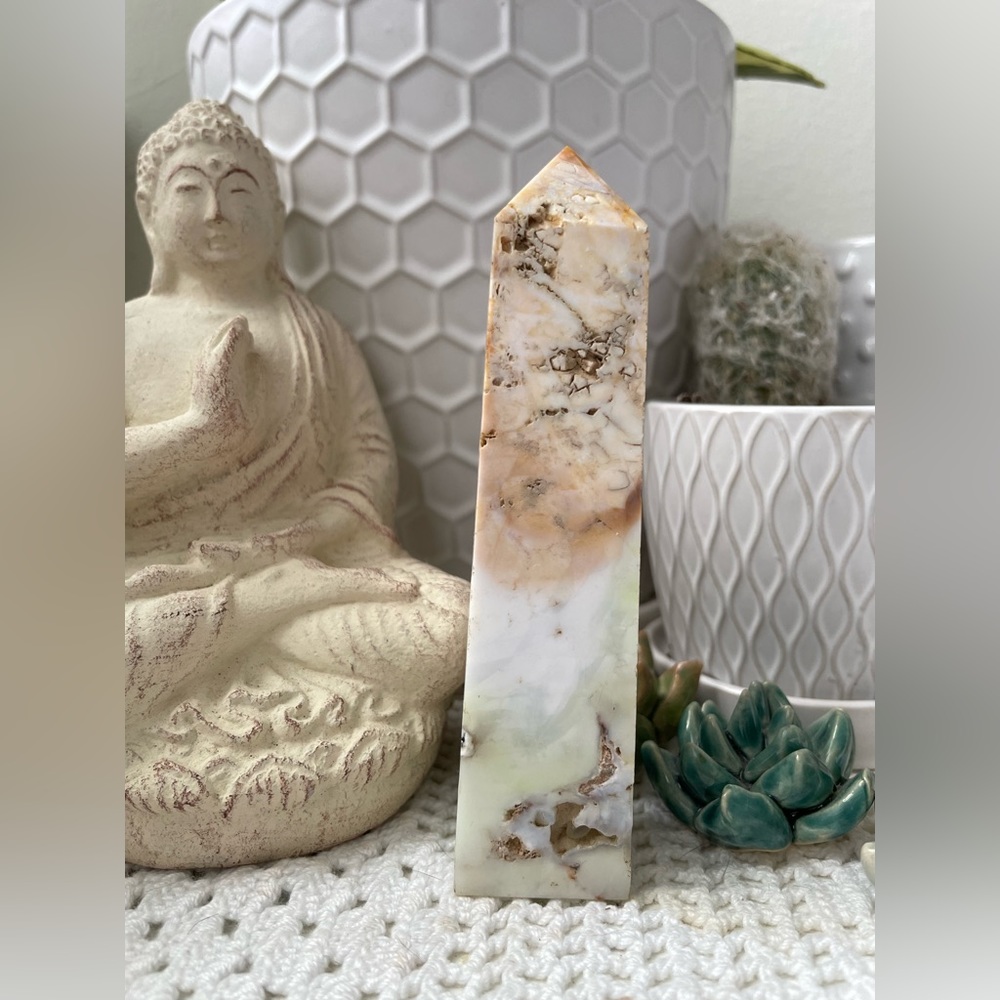 Flower Agate Tower